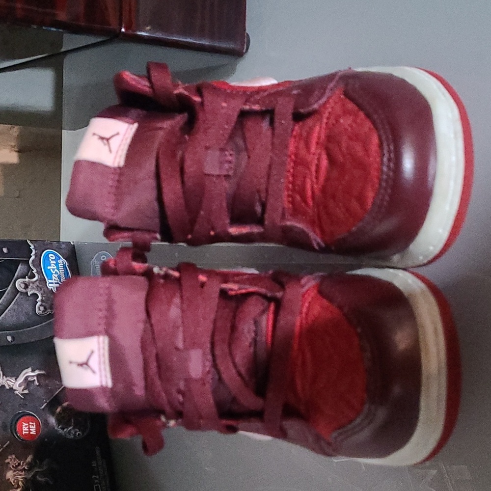 Jordan 1 - Picture 2 of 5